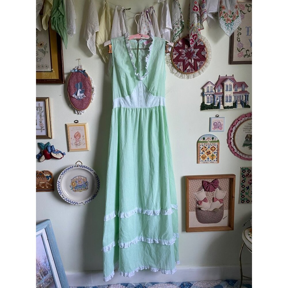 70's vintage Gillies pastel green sleeveless maxi dress with eyelet trim